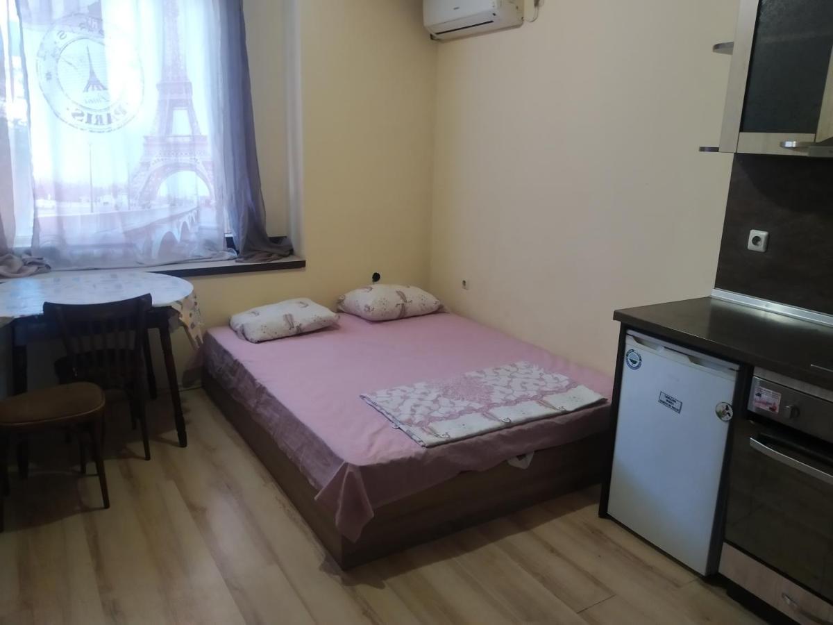 Apartmen Xan Malamir 瓦爾納 外观 照片